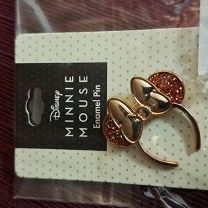 Disney Minnie Mouse Enamel Pin